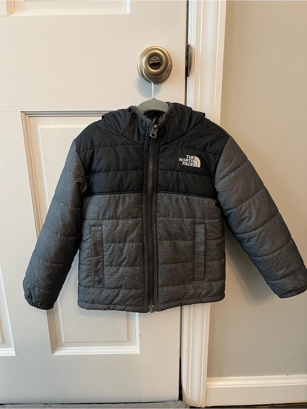 The North Face Reversible Mt Chimbo Full-Zip Hooded Jacket